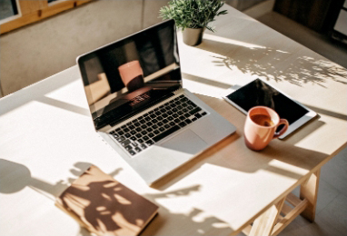 Continu nieuwe <br> content inspiratie